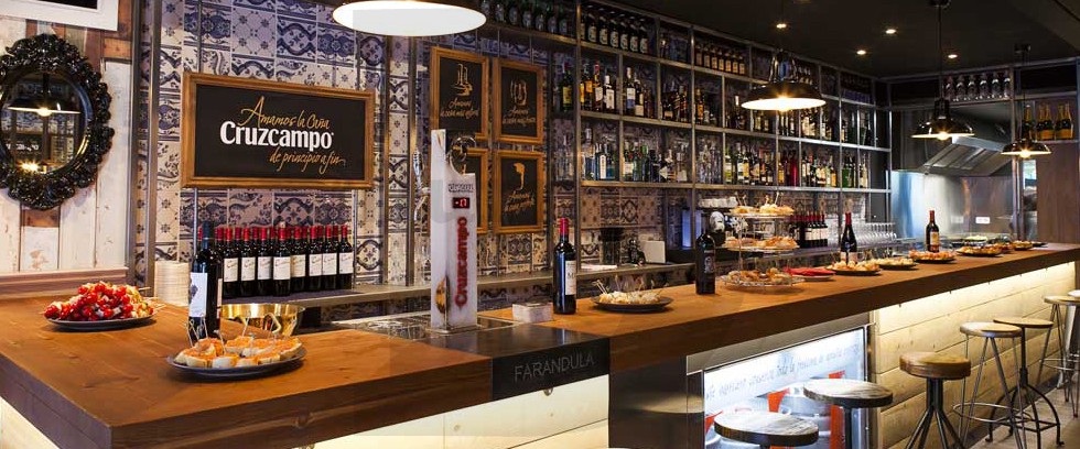 El bar en el que supuestamente los duputados se pasan el día El bar en el que supuestamente los duputados se pasan el día