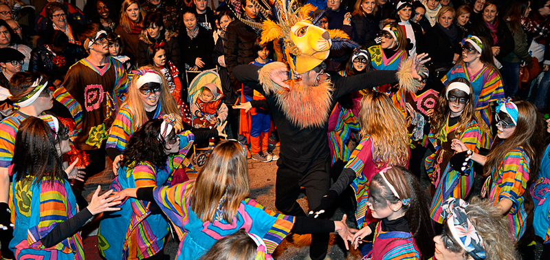 Las comparsas mantienen sus diferencias Las comparsas mantienen sus diferencias